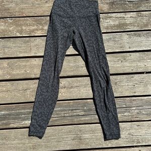 Align leggings